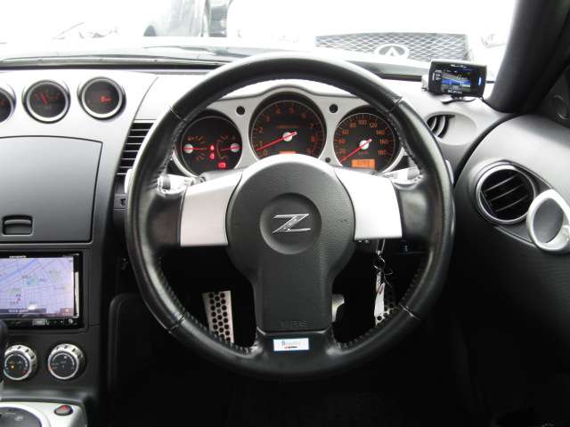 U00048392159_82_001.jpg