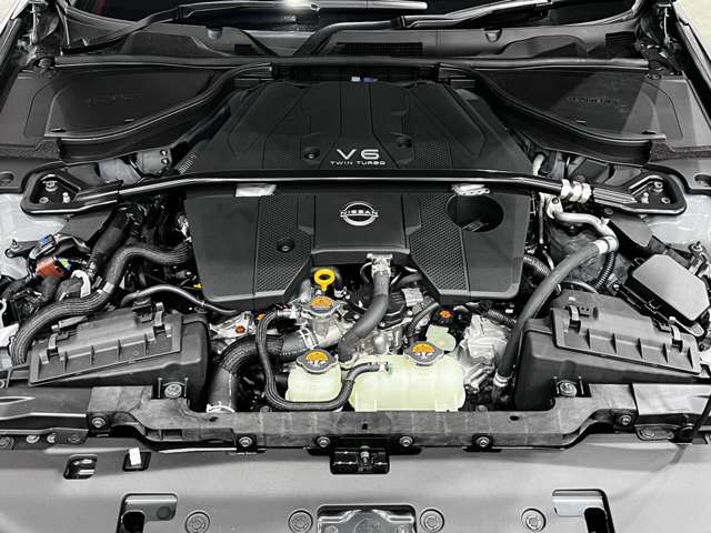 UJ0047194691_30_002.jpg