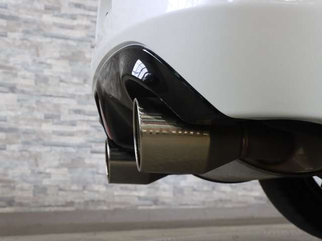 UJ0046272048_6_003.jpg