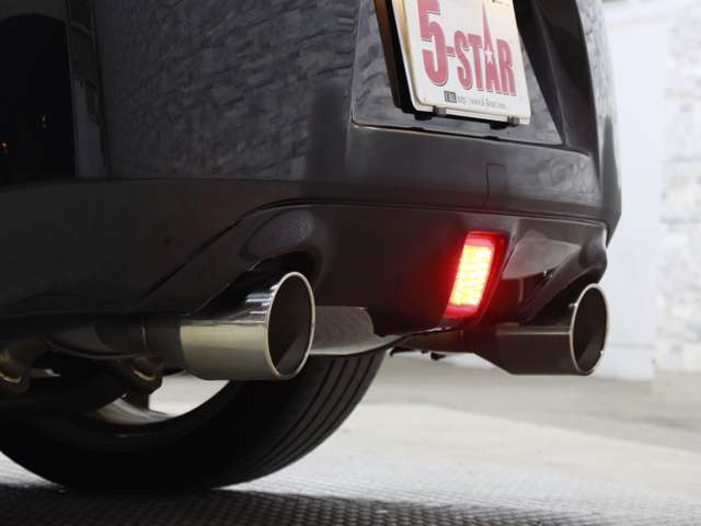 UJ0047263653_7_003.jpg