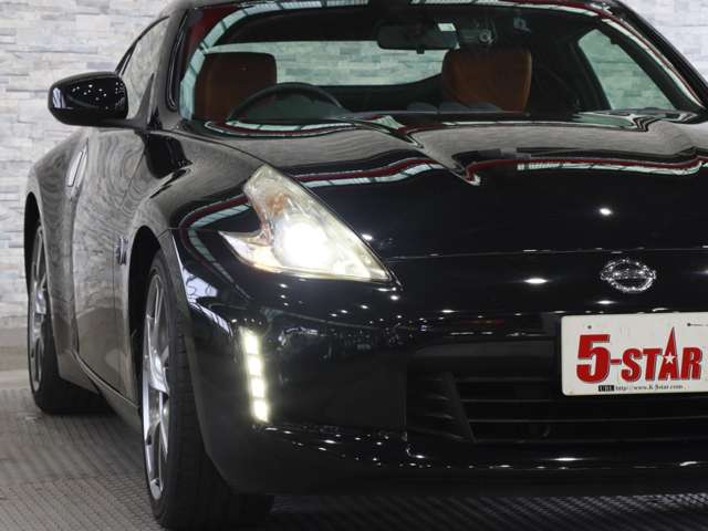 UJ0048513406_14_001.jpg