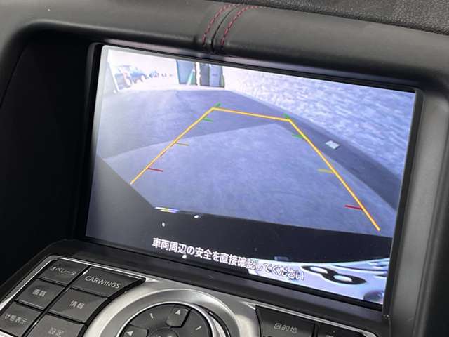 UJ0047534652_49_003.jpg