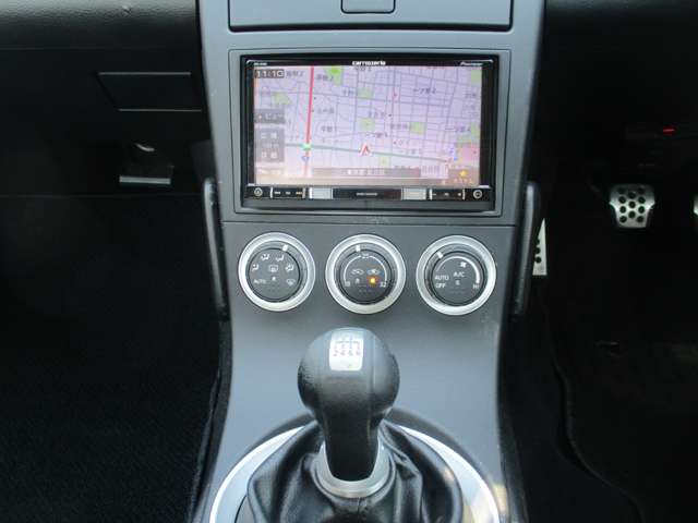U00048416842_2_001.jpg