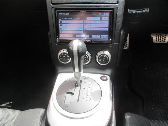 UJ0048537993_35_002.jpg