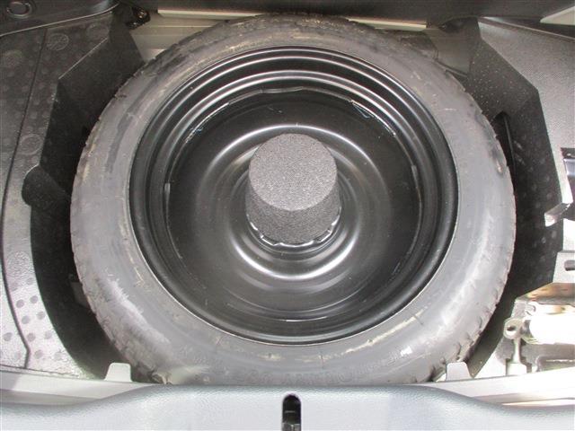 UJ0048537993_38_002.jpg