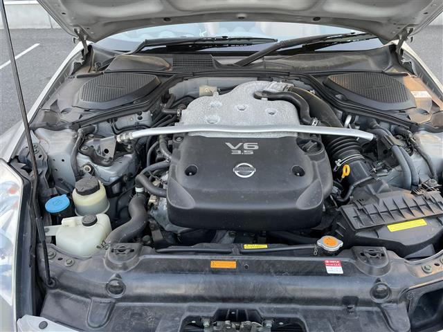 UZ0048396884_50_002.jpg