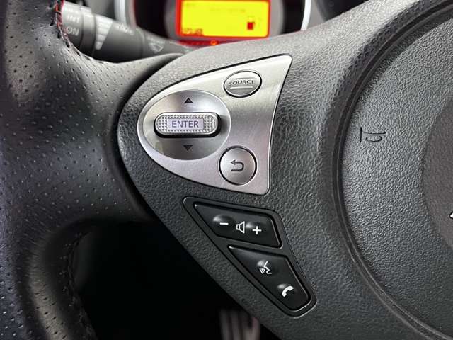 UJ0046996169_30_002.jpg