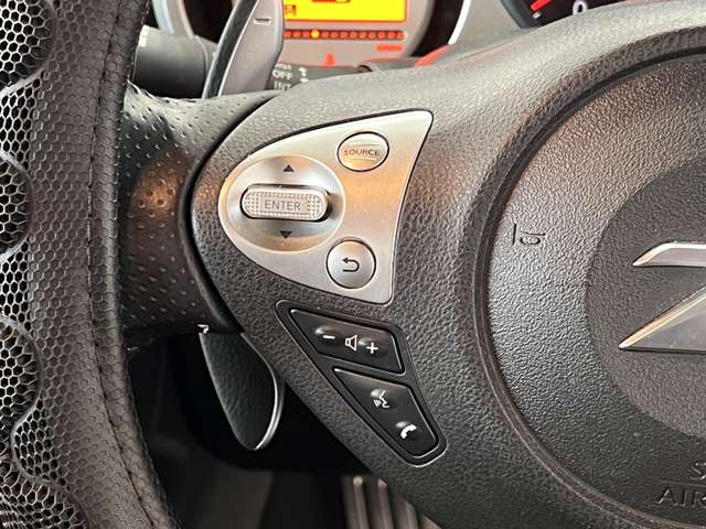 UJ0048068316_32_002.jpg