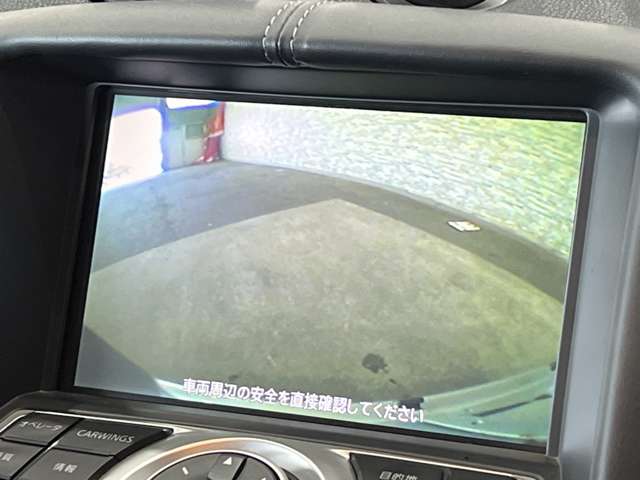 UJ0048068316_39_002.jpg