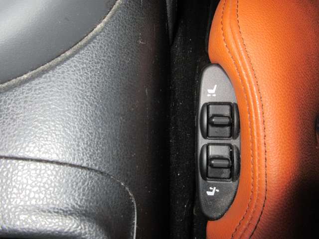 U00048568665_19_002.jpg