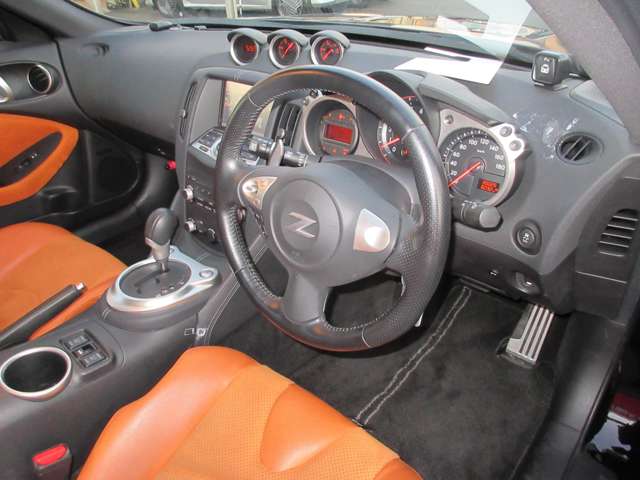 U00048568665_1_002.jpg
