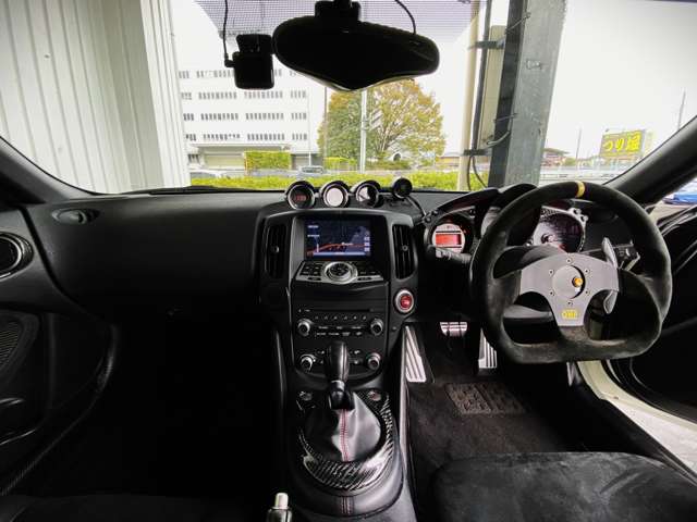 U00048568861_10_001.jpg