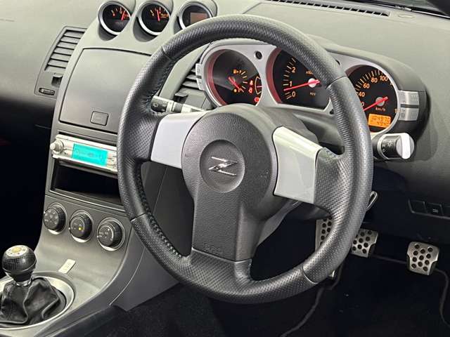 UJ0048291138_32_002.jpg