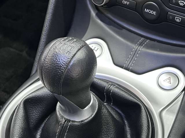 UJ0047350563_6_002.jpg