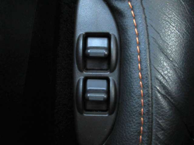 U00048380648_36_001.jpg