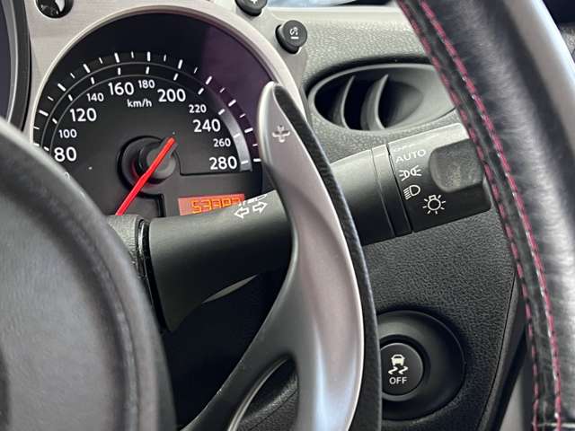 UJ0047338060_37_003.jpg