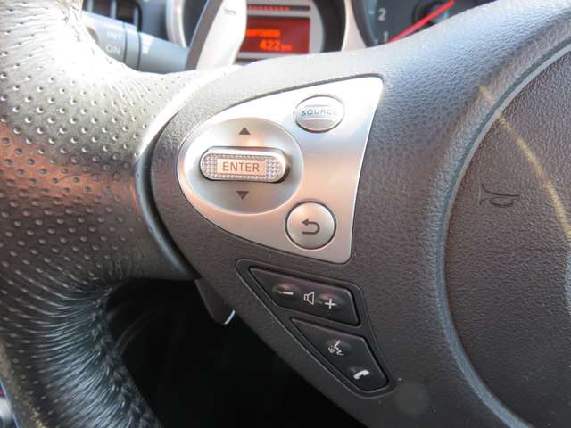 UJ0048359895_36_001.jpg
