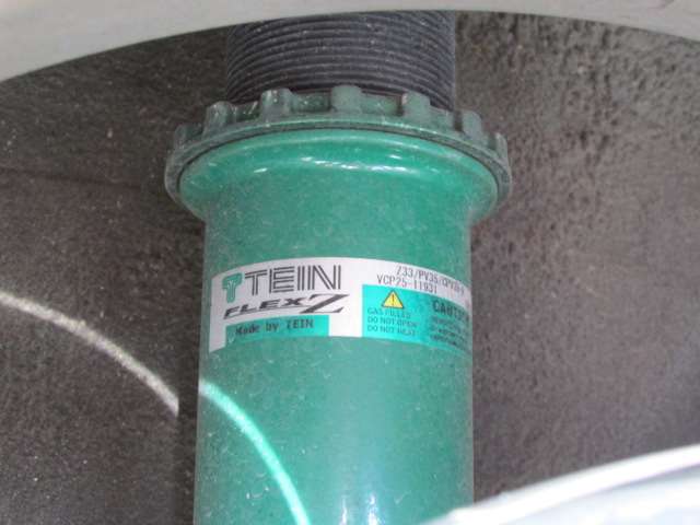 U00047981354_3_003.jpg