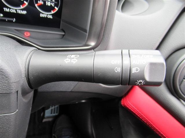 UJ0048083441_37_001.jpg