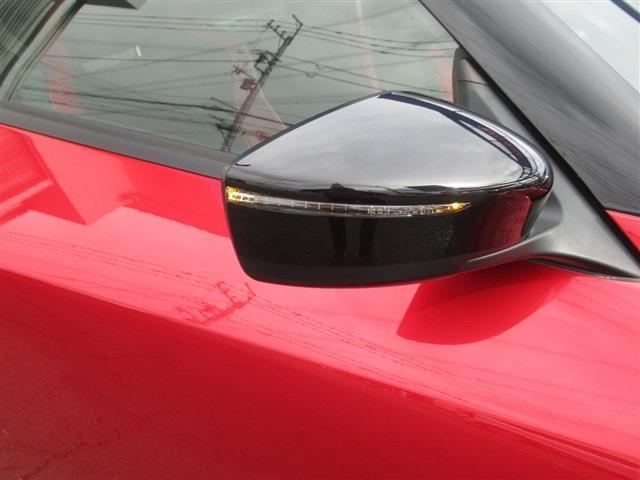 UJ0048083441_57_001.jpg