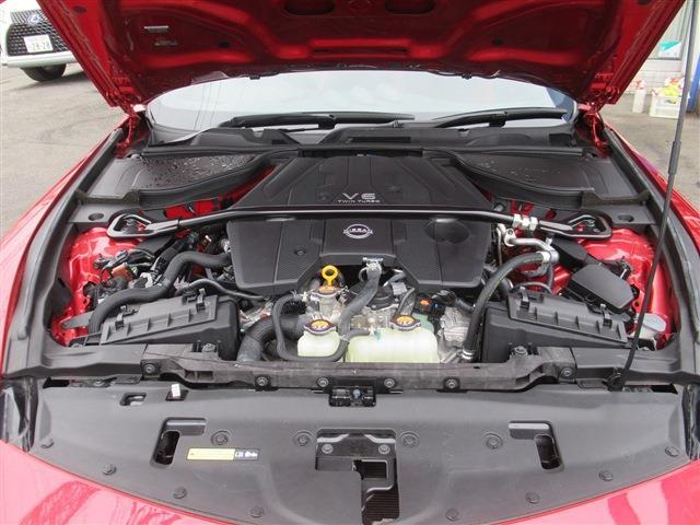 UJ0048083441_75_002.jpg