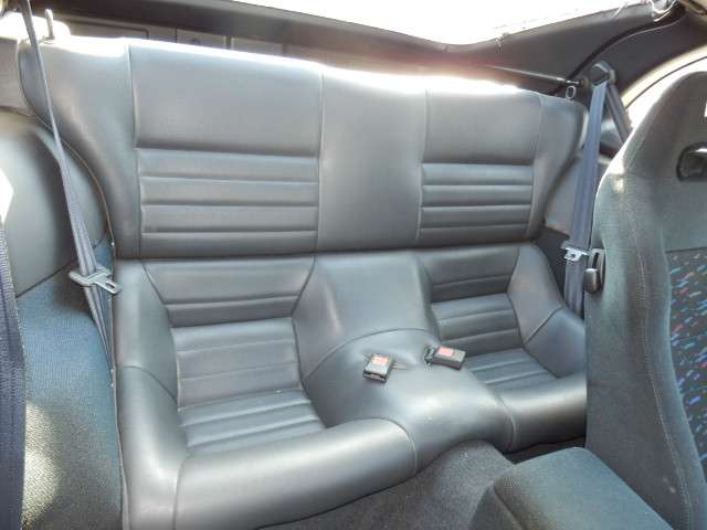 U00048261483_12_001.jpg