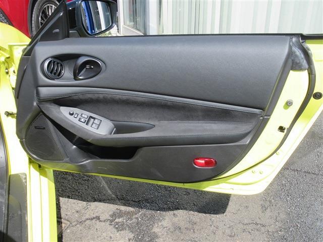 UJ0048252019_51_001.jpg