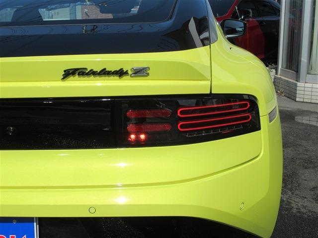 UJ0048252019_62_001.jpg