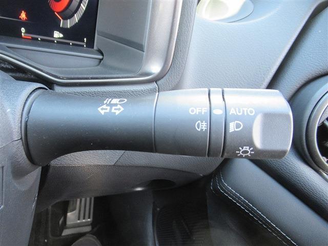 UJ0048227974_40_001.jpg