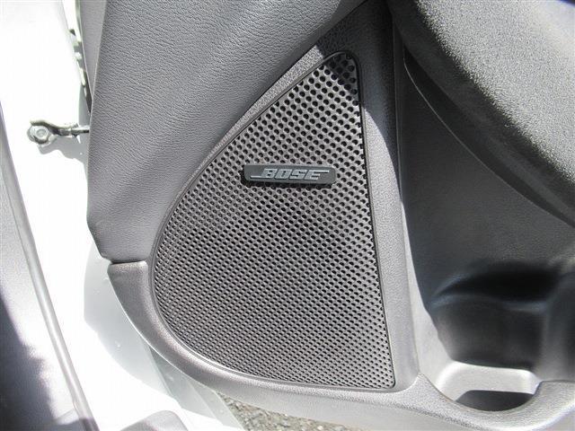 UJ0048227974_47_001.jpg