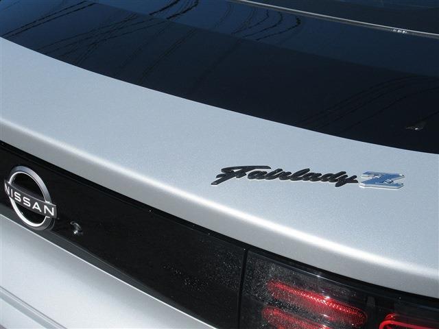 UJ0048227974_65_001.jpg