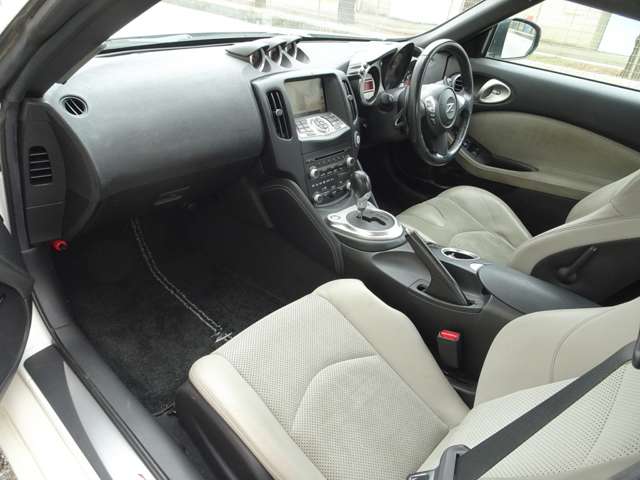 U00048625541_9_001.jpg