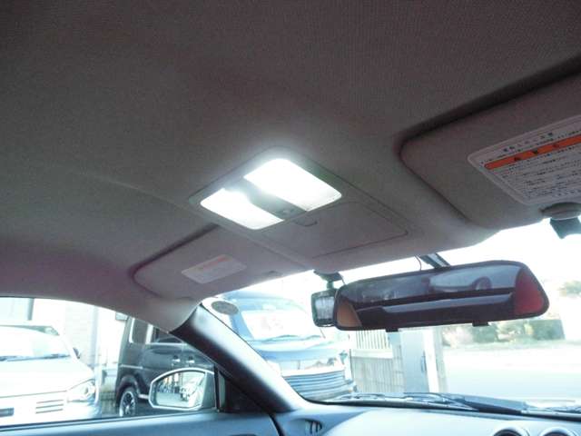 U00048621903_39_001.jpg