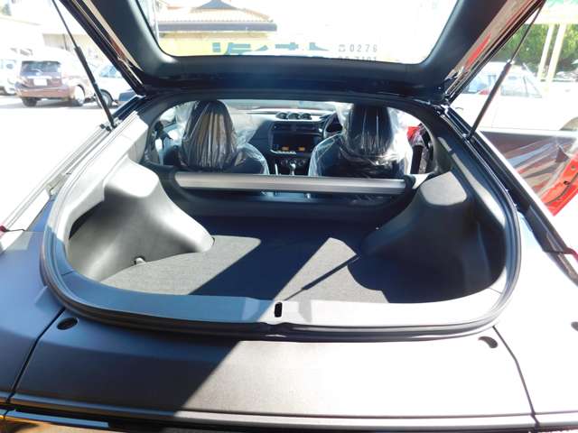 U00046788474_10_001.jpg