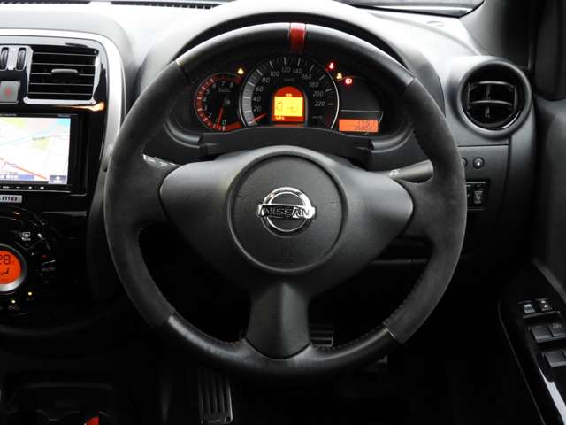 U00044922260_1_002.jpg