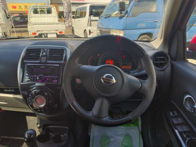 U00048067963_3_001.jpg