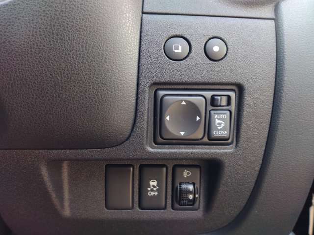U00048067963_8_001.jpg