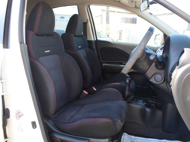 U00047855307_41_003.jpg
