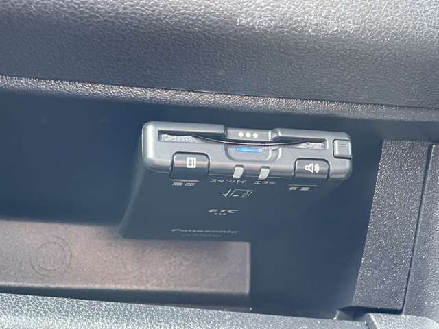 U00048083789_12_002.jpg
