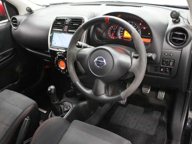 U00048219907_7_001.jpg