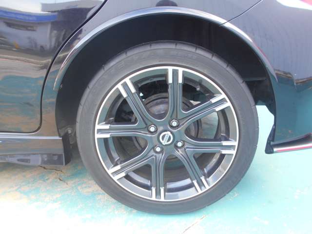 U00047747566_2_001.jpg