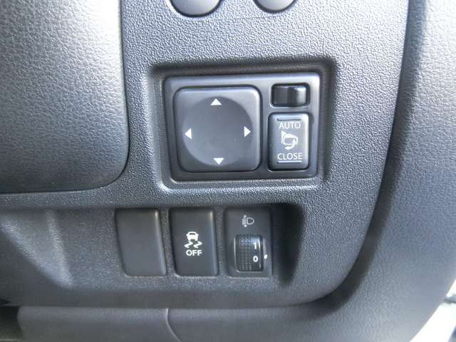 U00047604970_38_003.jpg