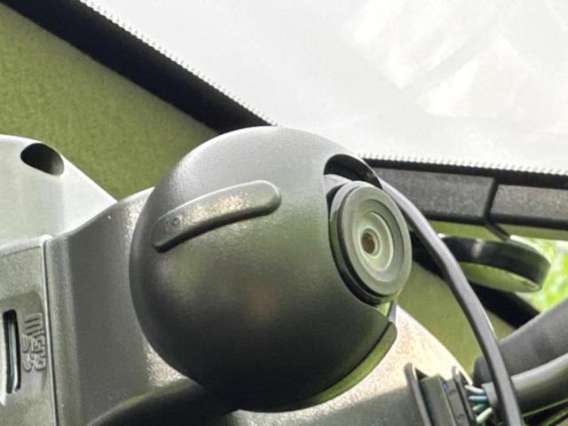 UZ0048530796_13_002.jpg