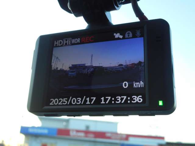 U00048393048_9_002.jpg