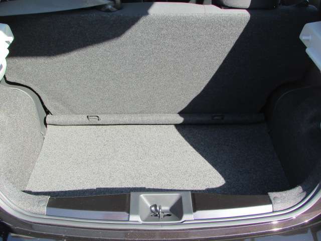 U00048390549_15_002.jpg