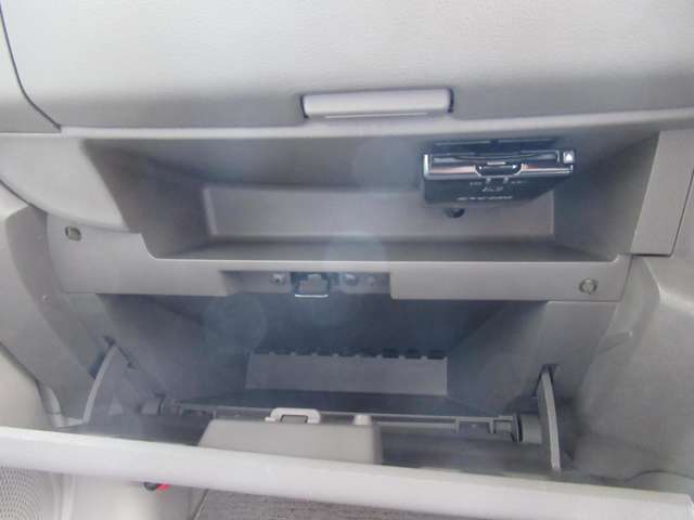 U00045819704_19_002.jpg
