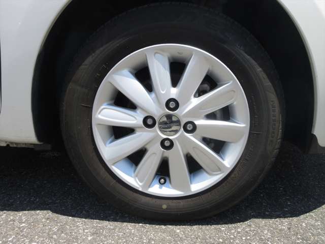 U00045599320_33_001.jpg
