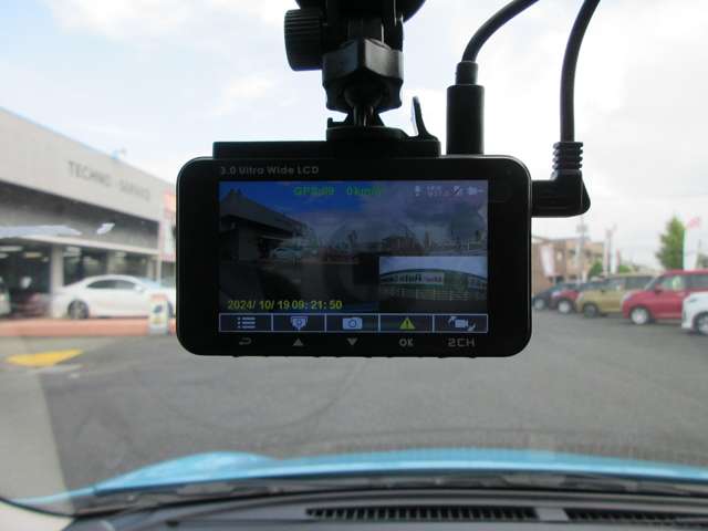U00046845082_14_001.jpg