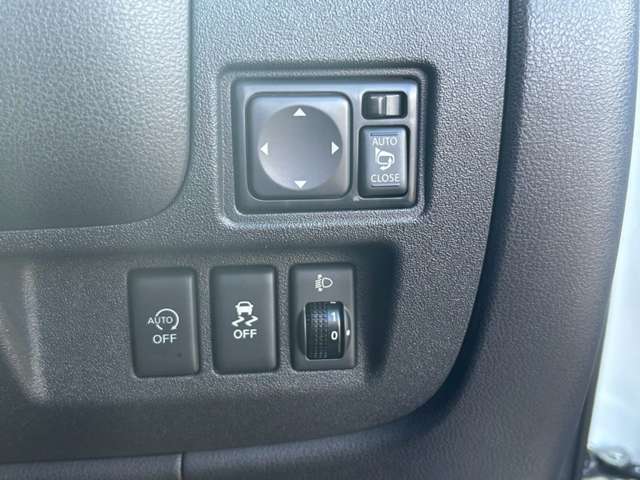 U00048337455_2_001.jpg