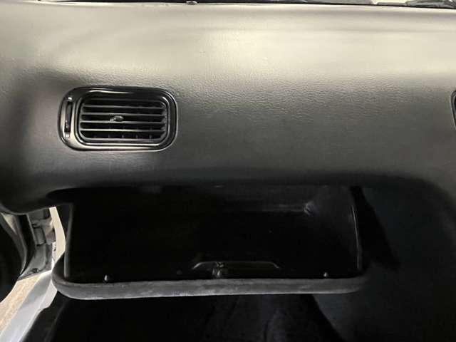 U00047190050_76_006.jpg
